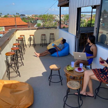 Amigos Guesthouse & Hostel Чангу Экстерьер фото