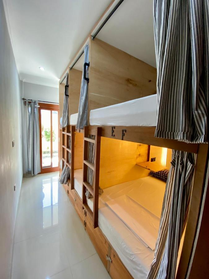 Amigos Guesthouse & Hostel Чангу Экстерьер фото